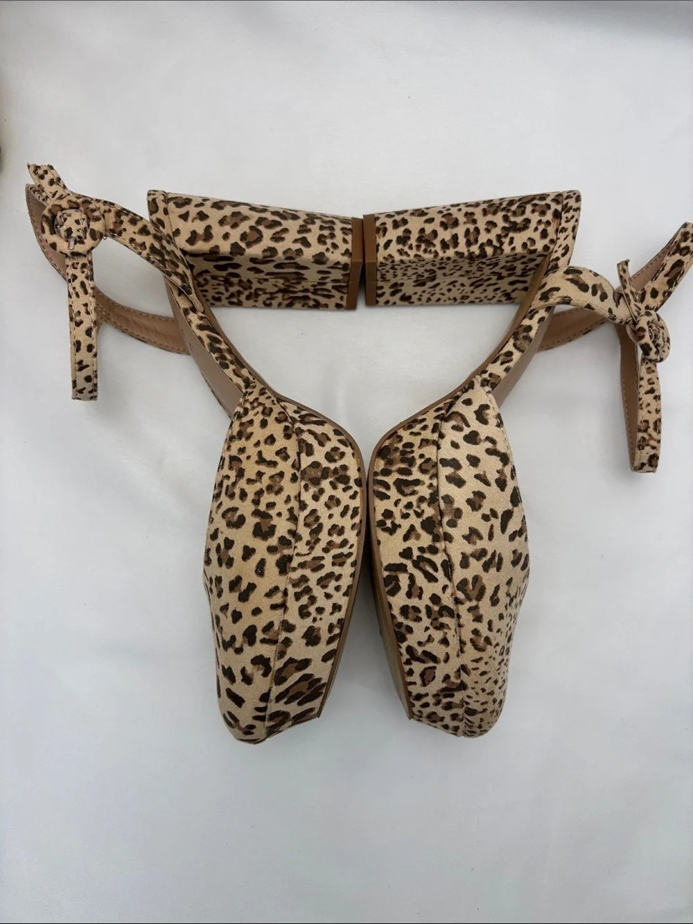Jouree Collection Leopard Print Platform Slingback Heels - Women’s 7.5 #353